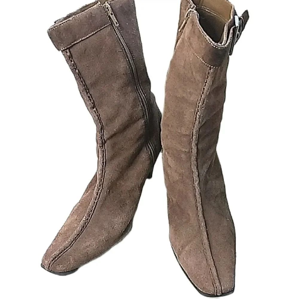 Vintage Mossimo Genuine Suede Brown Leather Booties size 10
